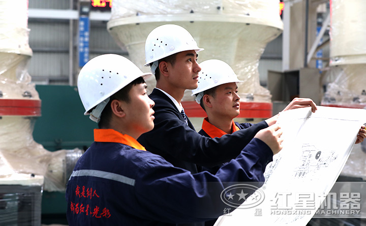 精湛技術(shù)人員現(xiàn)場指導設(shè)備的生產(chǎn)、制造